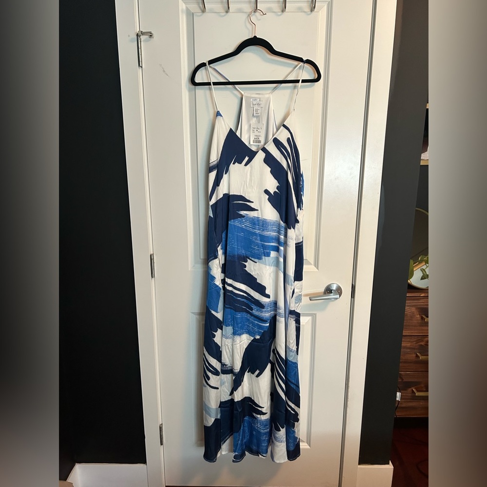 Maxi Dress, size xl, brand new still has tags